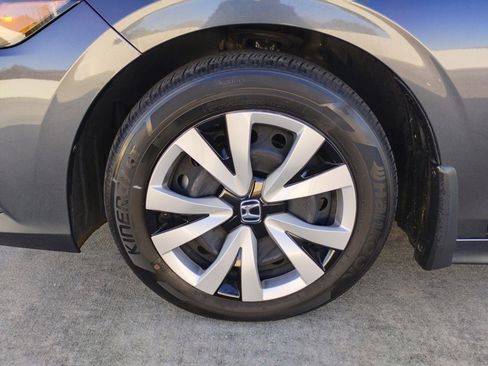 Certified 2024 Honda Civic LX image 27