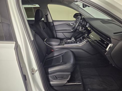 Used 2023 Audi Q7 3.0T Premium Plus image 32