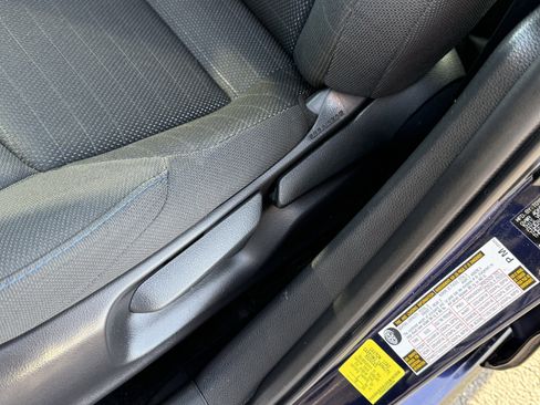 Certified 2022 Toyota Corolla SE w/ SE Premium Package image 24