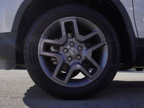 Used 2023 Honda Passport EX-L image 7