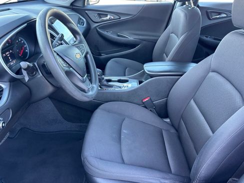 Used 2023 Chevrolet Malibu LT FWD image 14