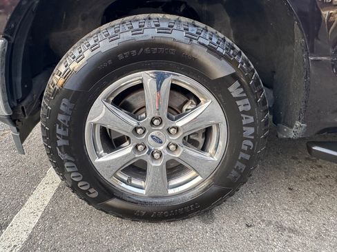 Used 2019 Ford F150 XLT w/ Equipment Group 302A Luxury image 31