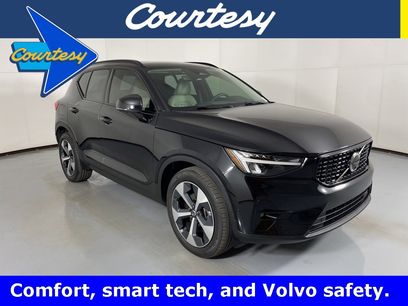 Used 2023 Volvo XC40 B5 Plus w/ Driver Assist Package