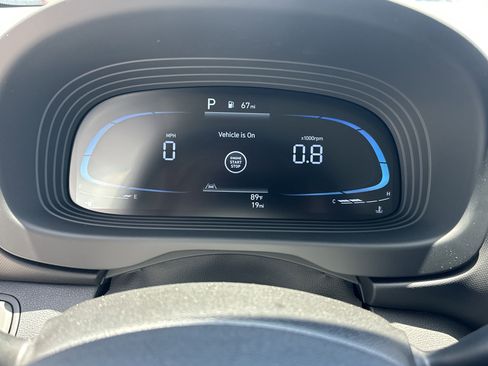 New 2025 Hyundai Venue Limited image 19