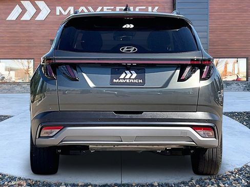 Used 2025 Hyundai Tucson Limited AWD/4WD image 6