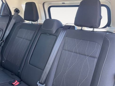 Used 2021 Ford EcoSport SE w/ SE Convenience Package image 13