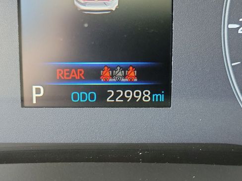 Used 2024 Toyota Corolla LE FWD image 21