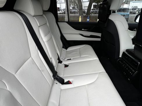 Used 2022 Lexus LX 600 4WD w/ Accessory Package (Z1) image 43