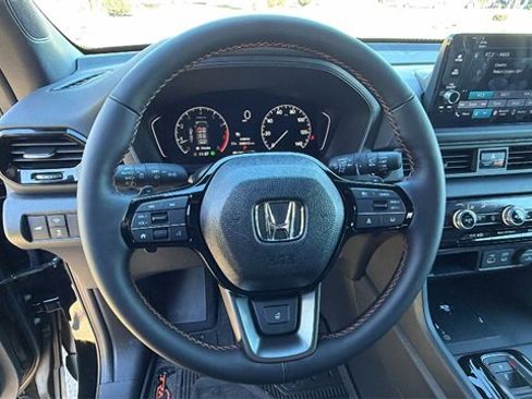 New 2025 Honda Pilot TrailSport image 26
