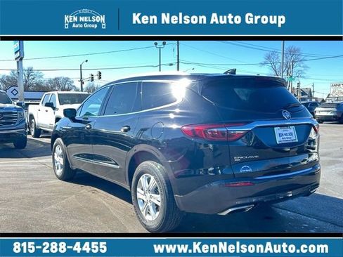 Used 2021 Buick Enclave Essence w/ Sound and Sites Package image 7