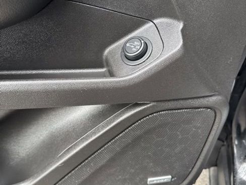 Used 2019 GMC Terrain Denali w/ Driver Alert Package II image 11