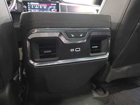 Used 2023 GMC Sierra 1500 Denali image 11