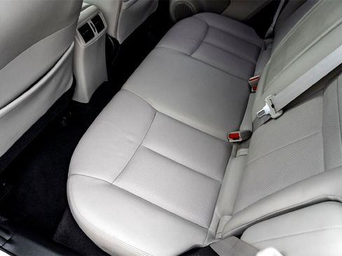 Used 2020 Nissan Rogue Sport SL w/ Premium Package image 27