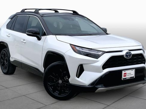Certified 2023 Toyota RAV4 XSE AWD/4WD image 3