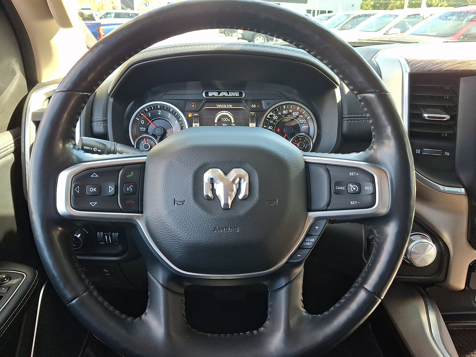 Used 2020 RAM 1500 Laramie AWD/4WD image 18