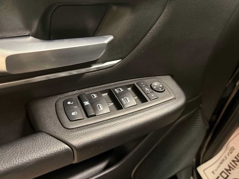 Used 2023 RAM 1500 Big Horn AWD/4WD image 22