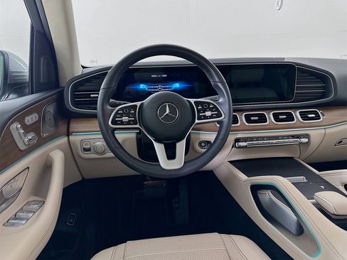 Used 2023 Mercedes-Benz GLE 450 4MATIC image 25