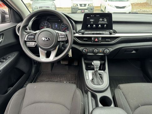 Used 2021 Kia Forte LXS image 10