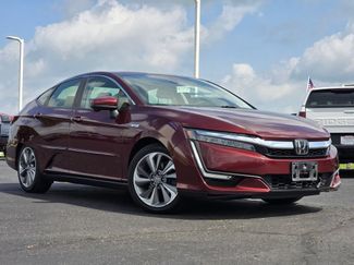 Certified 2018 Honda Clarity Plug-In Hybrid video 2