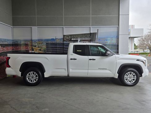 Used 2024 Toyota Tundra SR5 w/ SR5 Convenience Package image 4