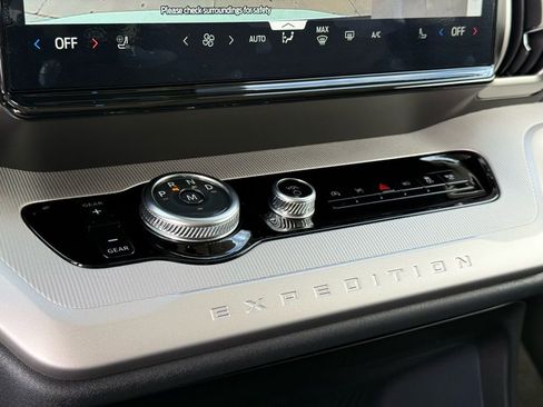 New 2026 Ford Expedition Max Active image 10