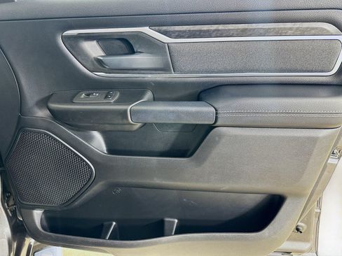 Used 2021 RAM 1500 Big Horn AWD/4WD image 38