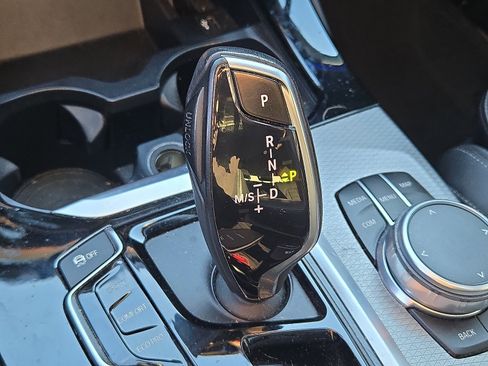 Used 2018 BMW X3 M40i image 16