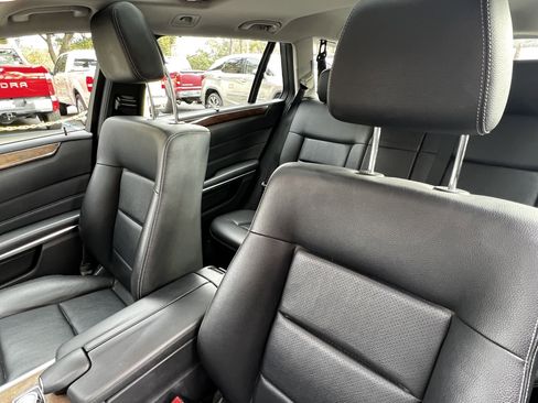 Used 2014 Mercedes-Benz E 350 4MATIC Wagon image 18