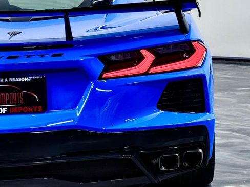 Used 2021 Chevrolet Corvette Stingray Preferred Cpe w/ 2LT RWD image 14