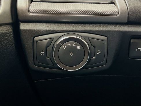 Used 2018 Ford Fusion S FWD image 32