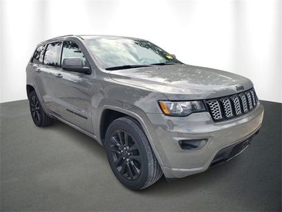Used 2020 Jeep Grand Cherokee Altitude
