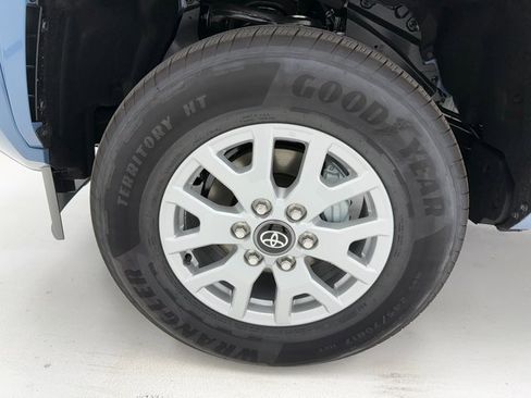 New 2026 Toyota Tacoma SR5 image 7