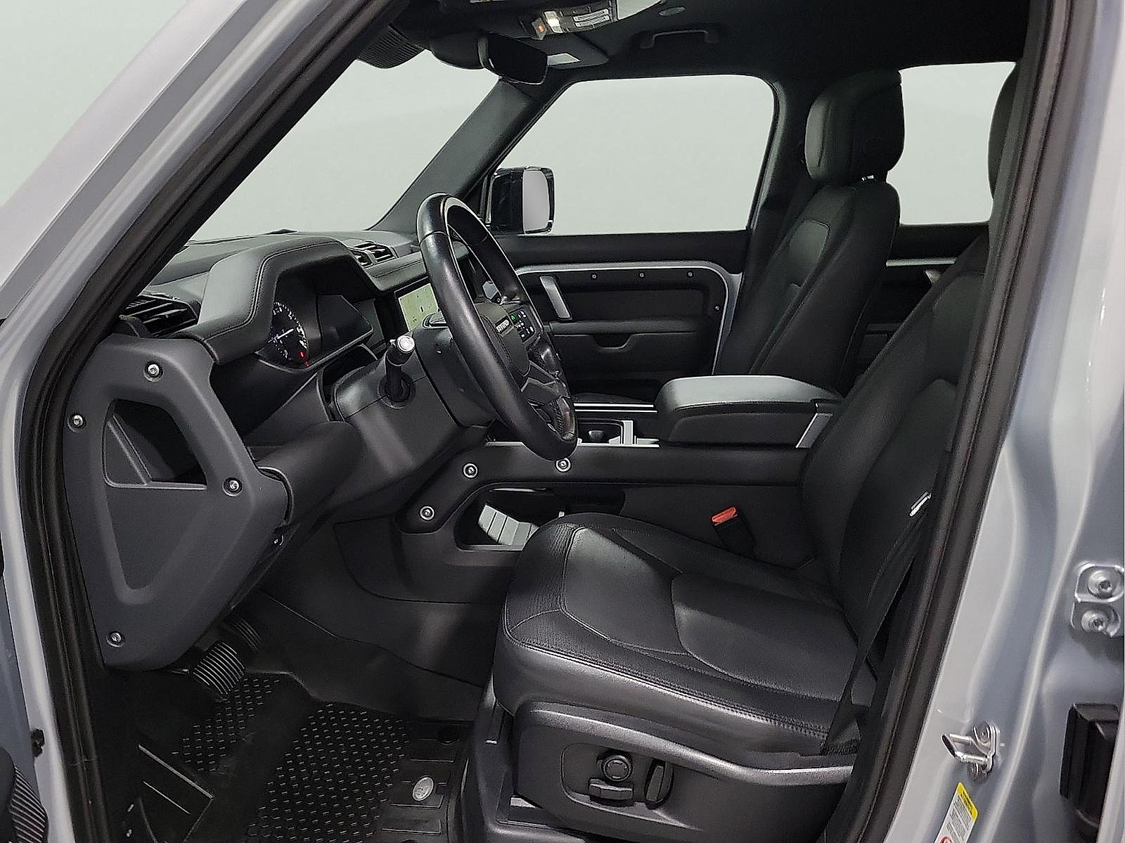 Used 2023 Land Rover Defender 110 X-Dynamic SE AWD/4WD image 12