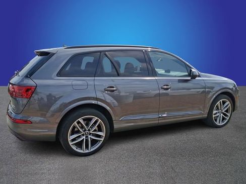 Used 2018 Audi Q7 3.0T Prestige AWD/4WD image 5