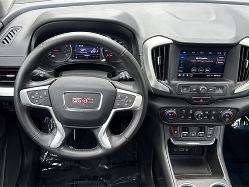 Used 2020 GMC Terrain SLE w/ Driver Convenience Package image 14