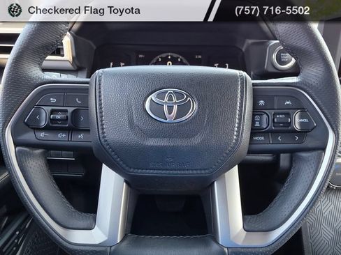 Used 2026 Toyota 4Runner SR5 AWD/4WD image 11