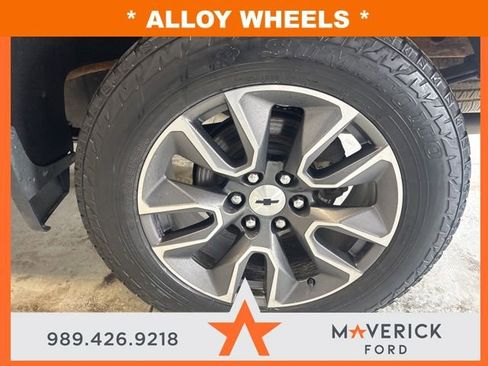 Used 2020 Chevrolet Silverado 1500 RST AWD/4WD image 29