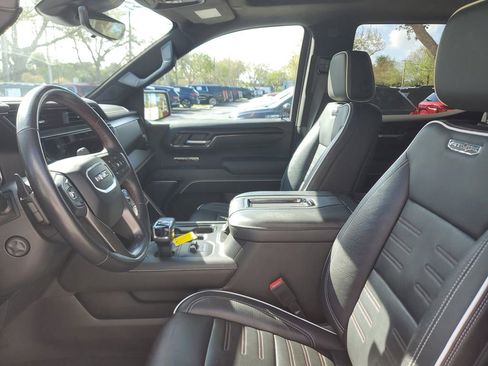 Certified 2022 GMC Sierra 1500 AT4X image 21