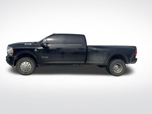Used 2024 RAM 3500 Limited w/ Towing Technology Group AWD/4WD image 5