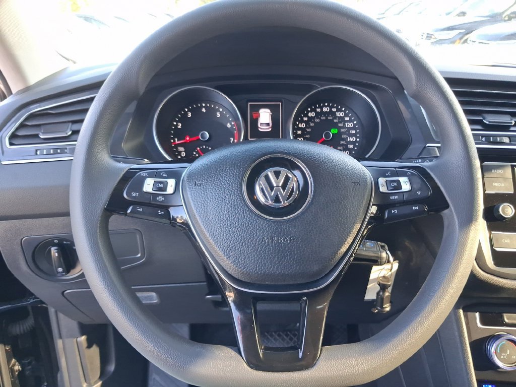 Used 2019 Volkswagen Tiguan S w/ Driver Assistance Package FWD image 17