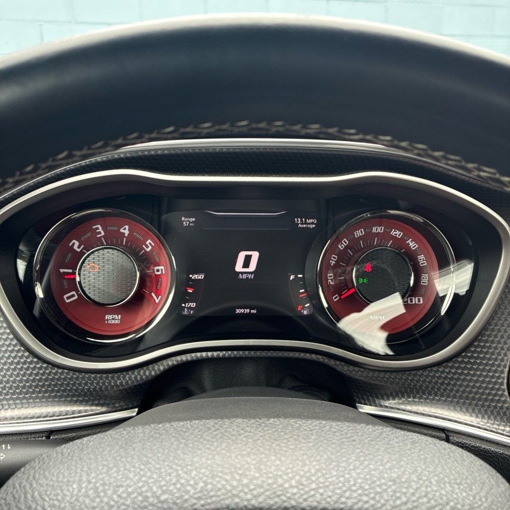 Used 2015 Dodge Challenger SRT Hellcat RWD image 8