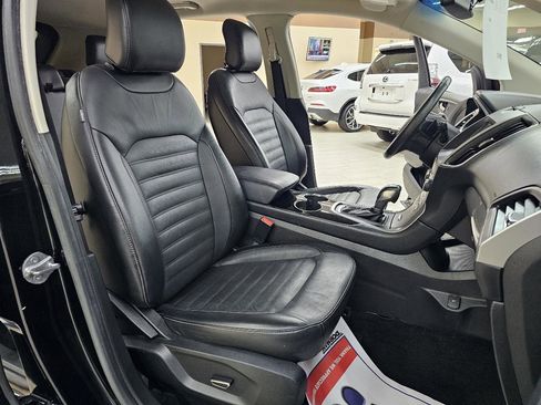 Used 2017 Ford Edge SEL w/ Equipment Group 201A image 19
