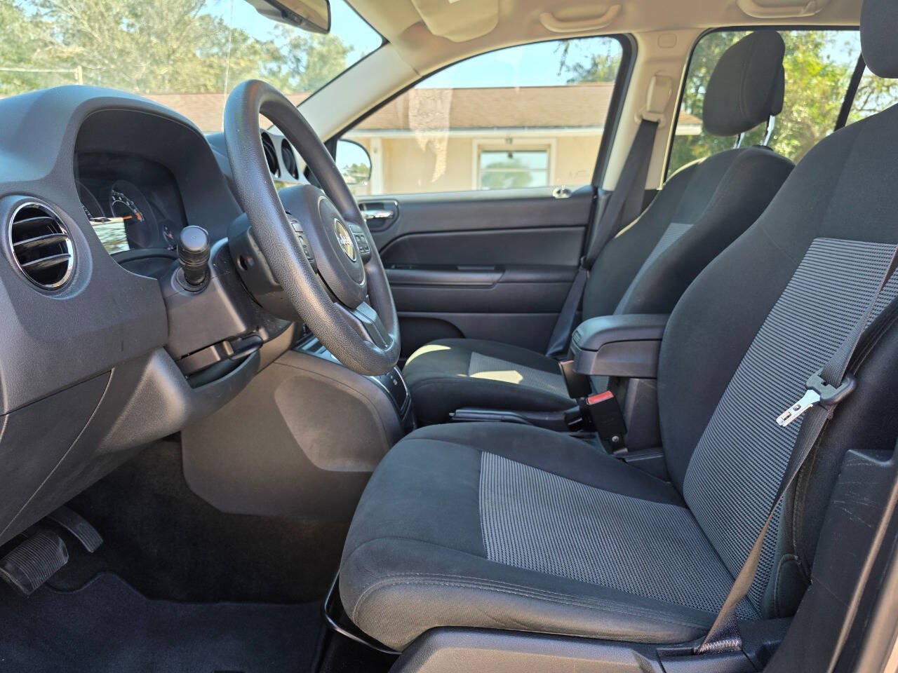 Used 2016 Jeep Compass Sport w/ Power Value Group FWD image 8
