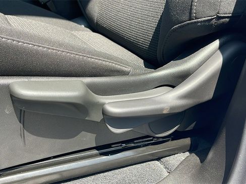 New 2025 GMC Canyon Elevation image 11