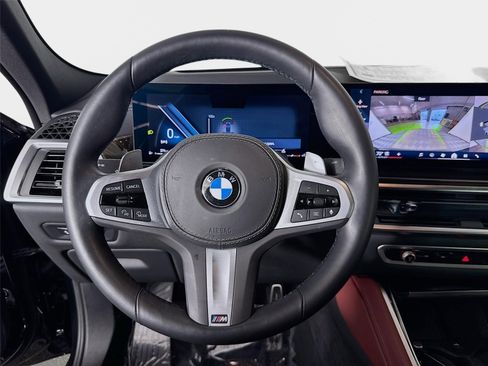 Used 2025 BMW X6 xDrive40i w/ Climate Comfort Package AWD/4WD image 13