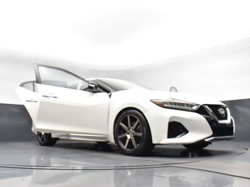 Used 2020 Nissan Maxima 3.5 SV w/ Floor Mat Group FWD image 30