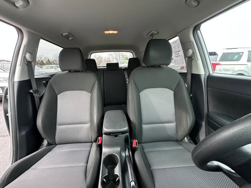 Used 2023 Kia Soul LX w/ LX Technology Package image 21