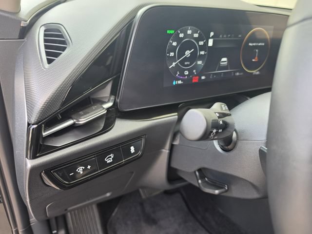 Used 2025 Kia Niro Wind w/ Wind Preserve Package FWD image 25