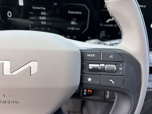 New 2026 Kia EV9 Wind AWD/4WD image 23