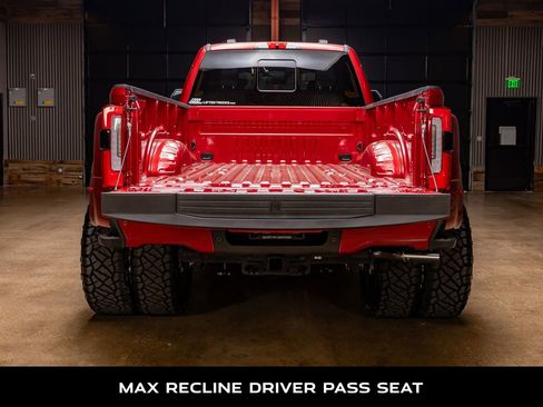 Used 2026 Ford F350 Platinum w/ Platinum Plus Package image 9